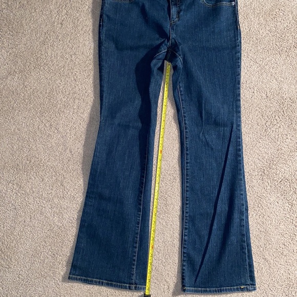 MICHAEL KORS - Studded Back Pockets - Bootcut - Great Condition- Shipping Disc! - Picture 2 of 9